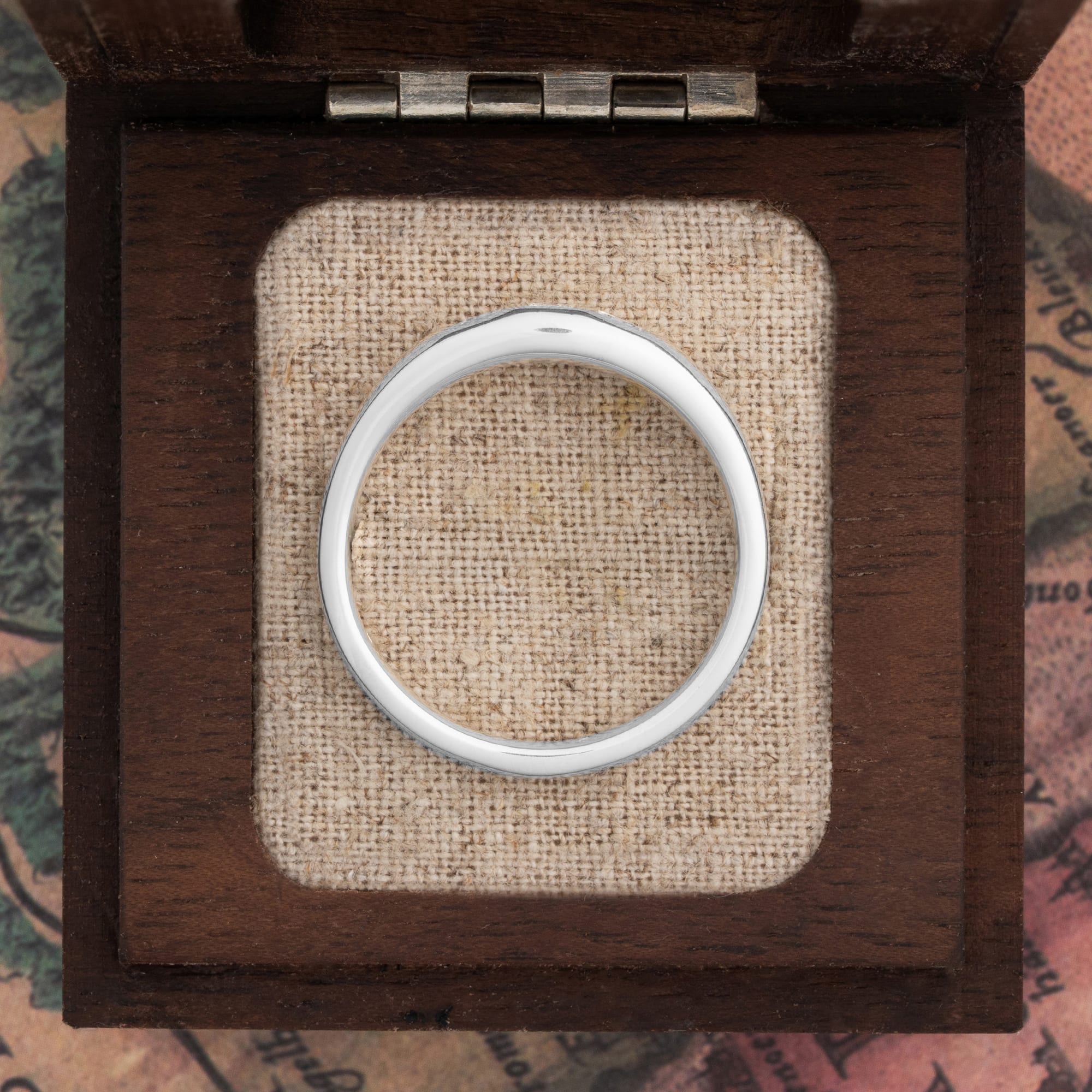 Princess cut lab diamond tapered band — 3