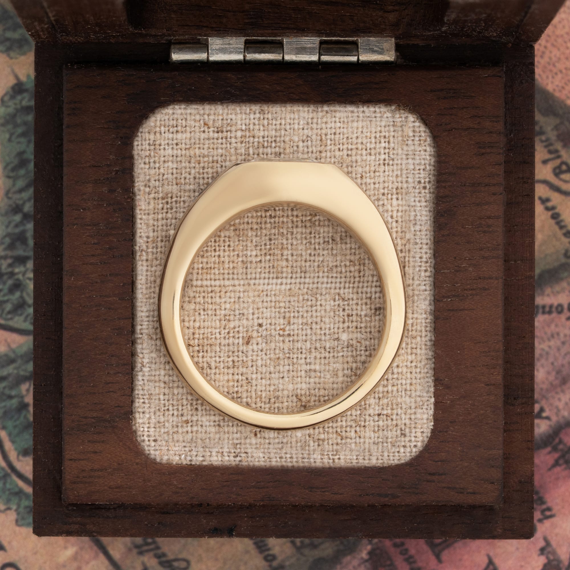Emerald cut trilogy diamond band  — 8