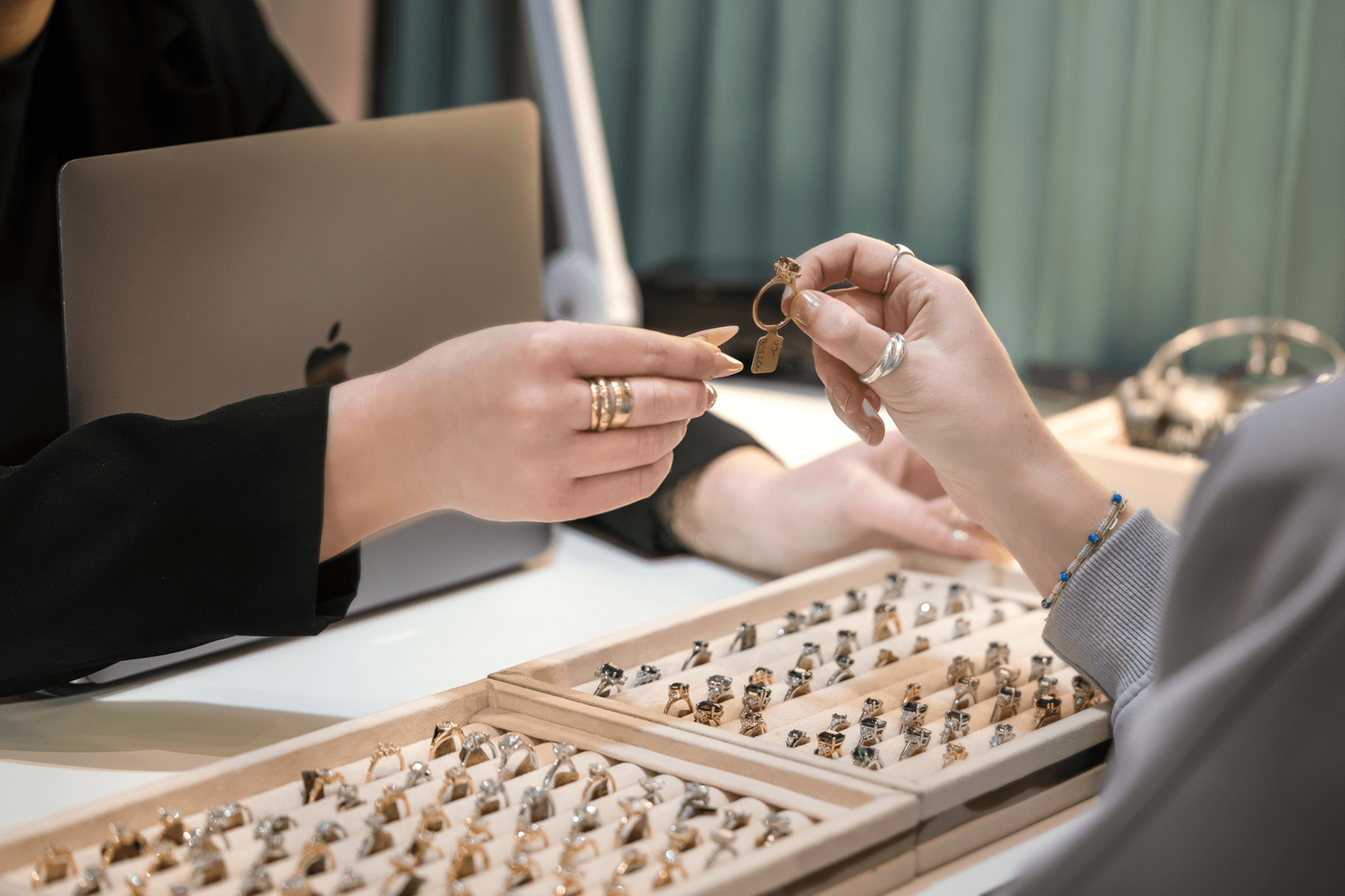 A customer consultation appointment for an engagement ring at Aardvark Jewellery