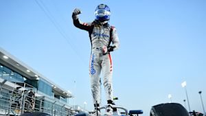 QATAR FLASHBACK Aron and Hitech dominate as title fight gets even closer