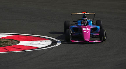 Robertson and Jacquet penalised following Shanghai Race 2