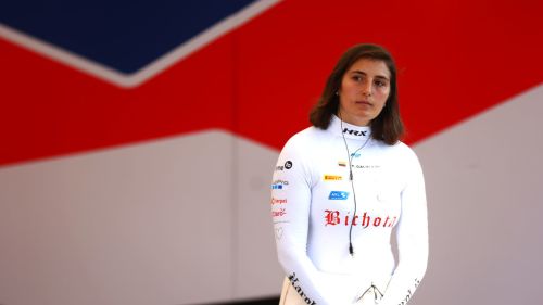 タチアナカルデロン直筆サイン入り2Lサイズ写真…Tatiana Calderón jeddah-e-prix-previews.jpg?s=