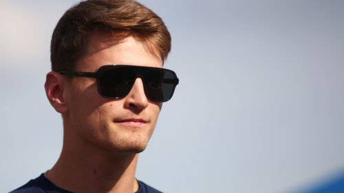 Sargeant aiming for top five in Feature Race as he closes on P2 in the Championship