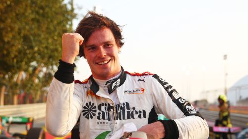 SPRINT RACE Boschung cruises to maiden F2 win in Sakhir thriller