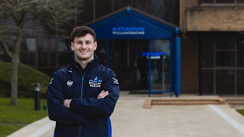 Victor Martins signs with Williams Racing Driver Academy