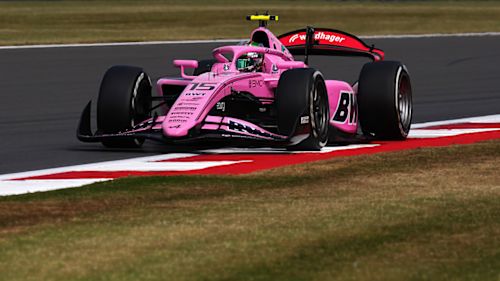 PRACTICE Dunne the early benchmark as he leads the way at Silverstone