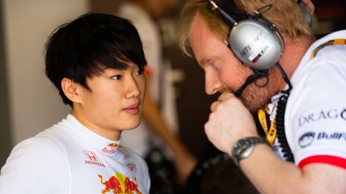 Tsunoda penalised for Macau Qualifying race