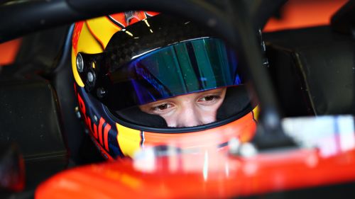 Carlin sign Red Bull junior Edgar for 2021