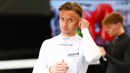 Showtime in Singapore Piotr Wisnickis dream race weekend