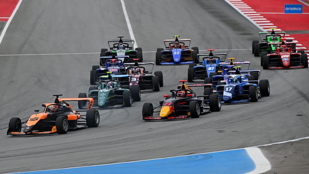 A solid getaway enabled the Emirati racer to get past Tina Hausmann off the line in Race 1