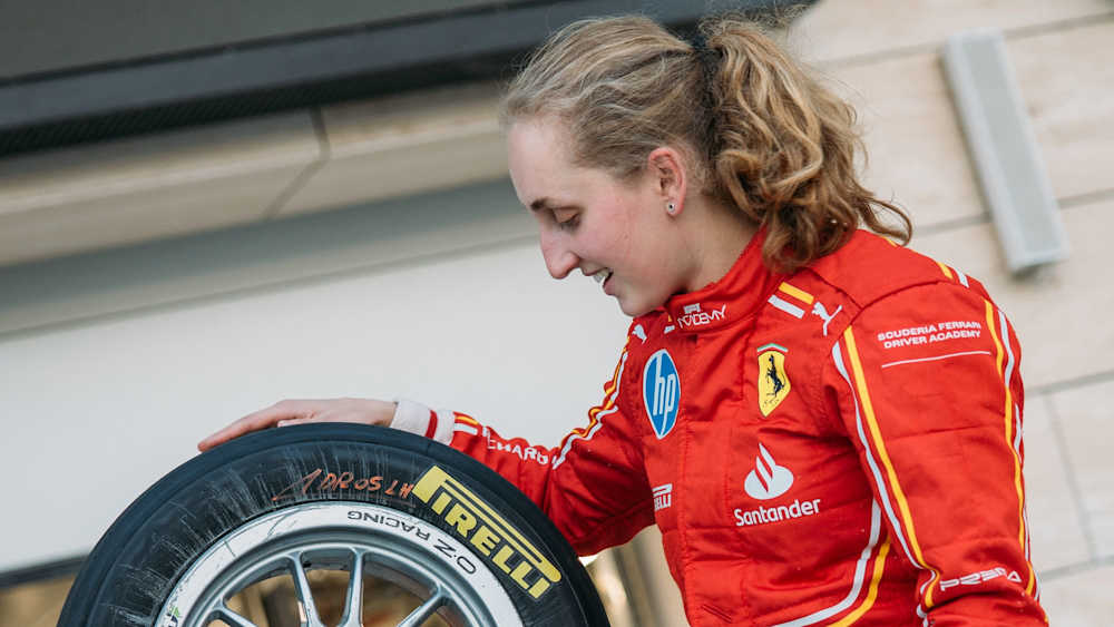F1 ACADEMY uses the smaller 13-inch tyres compared to the 18-inch tyres used in F1