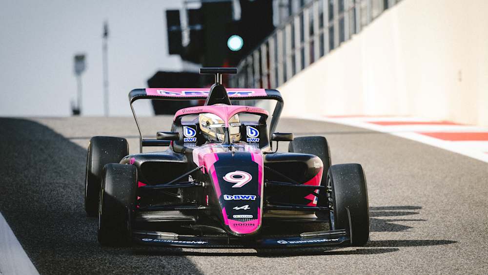 Pullings final weekend got off to a less than ideal start with a slow puncture in their one and only Practice session