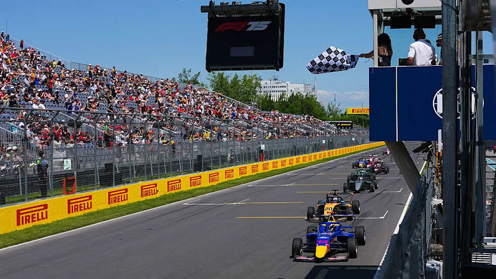 The Red Bull Ford drivers hold on the lead was unshakeable across the 16-lap race