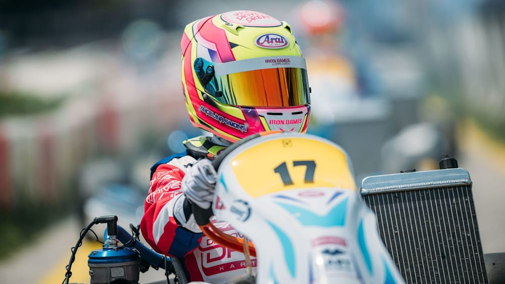 Simons earned her first podium of the season on Day 1 in Jesolo