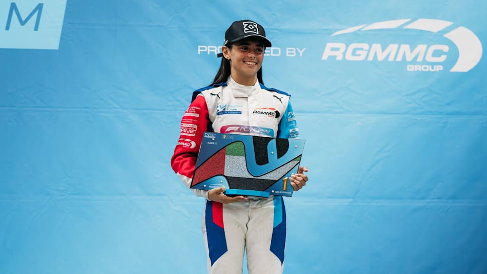 Simons scored a double podium in Al Forsan with a P3 finish on Day 1 and a victory on Day 2