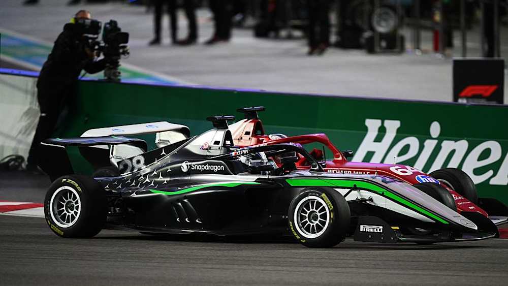 Pin edged out Weug for the title in the Las Vegas season finale