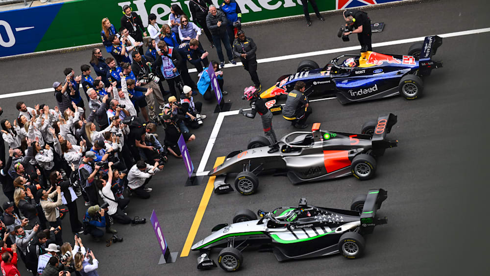 Felbermayr celebrates her Race 2 victory in Shanghai