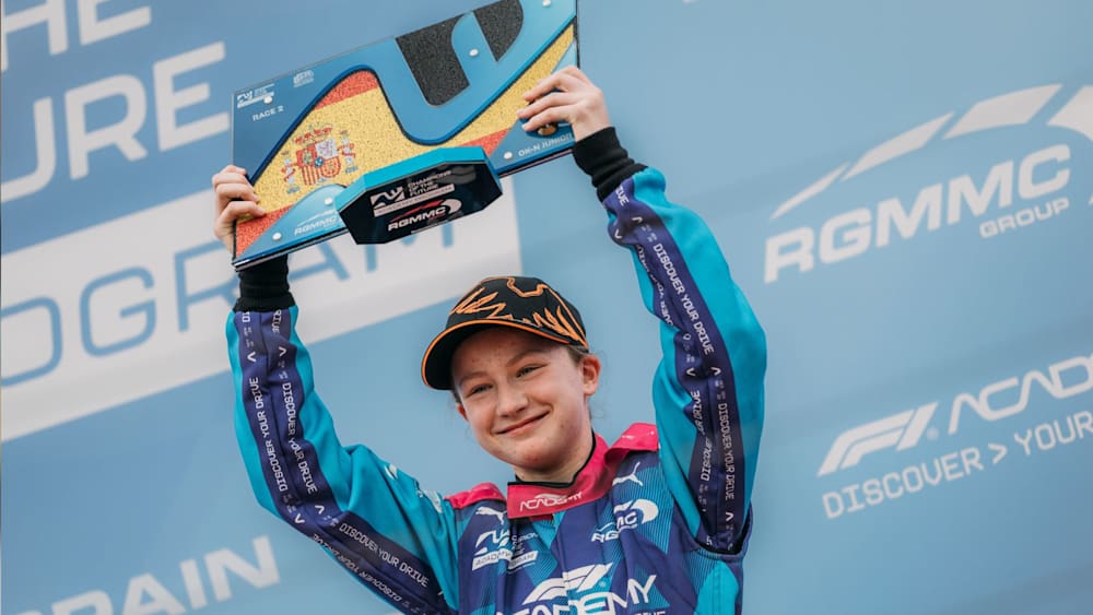 Stewart gained six places to finish on the podium in the second Final 