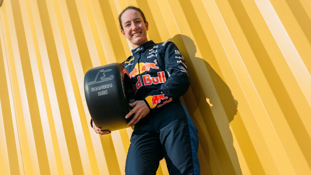 Palmowski became the third Campos Racing driver to achieve a pole position