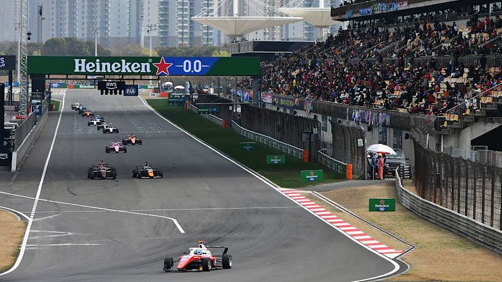 This marked the second time Larsen has led a race after crashing out in Race 1 in Las Vegas