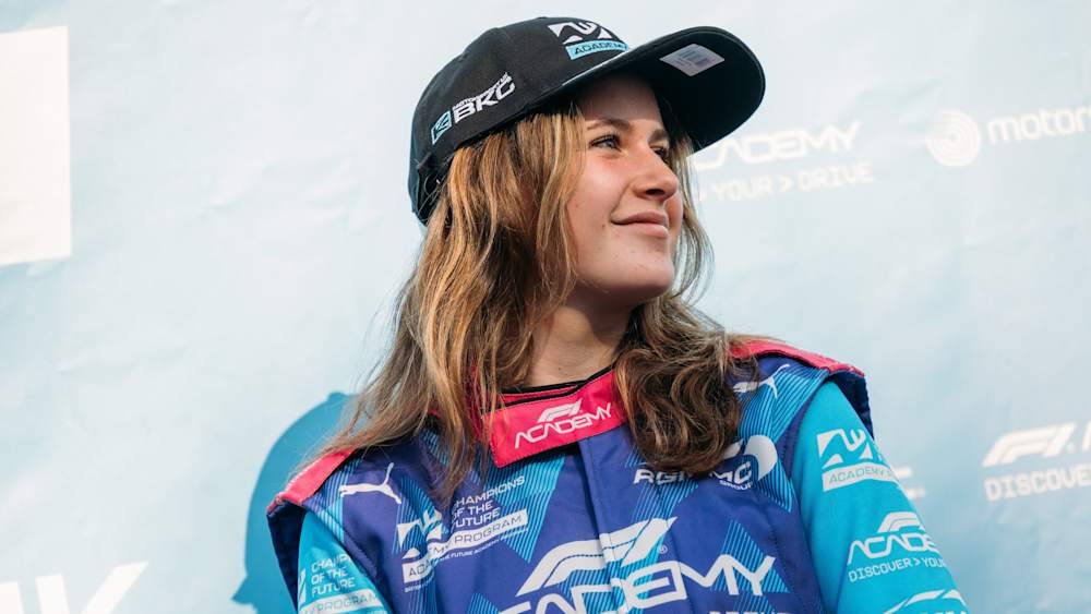 Morris ended her season with two Final podiums at Whilton Mill