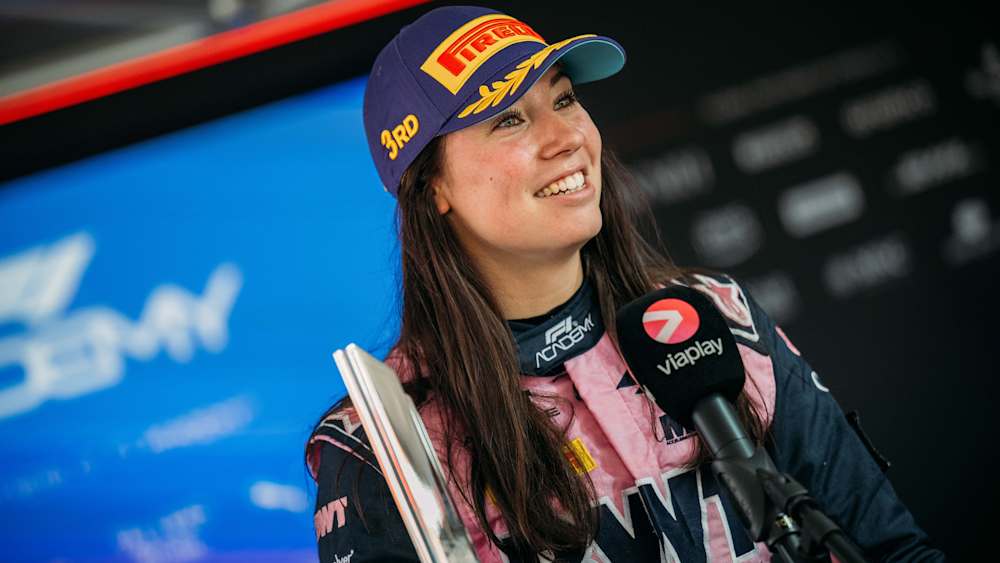 Gademan increased her 2026 podium tally to four with back-to-back P3s in front of her home crowd