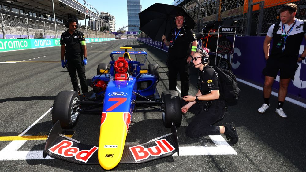 Charlotte Phelps studied a degree in electronic engineering with music technology before working in motorsport