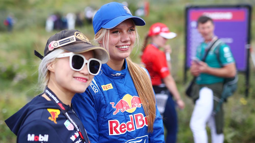 De Heus got the chance to race in front of her fans at the Dutch racers home event last month