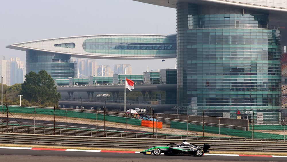 Dorian Pin in pista test pre-stagionali F1 Academy 2025 a Shanghai, Cina