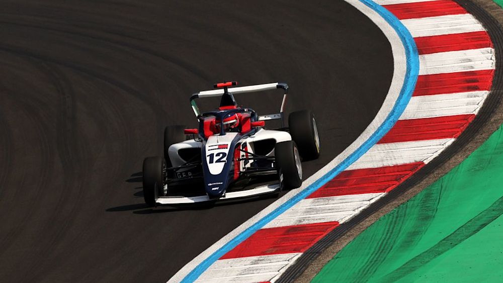 Larsen was the fastest rookie in Qualifying in third