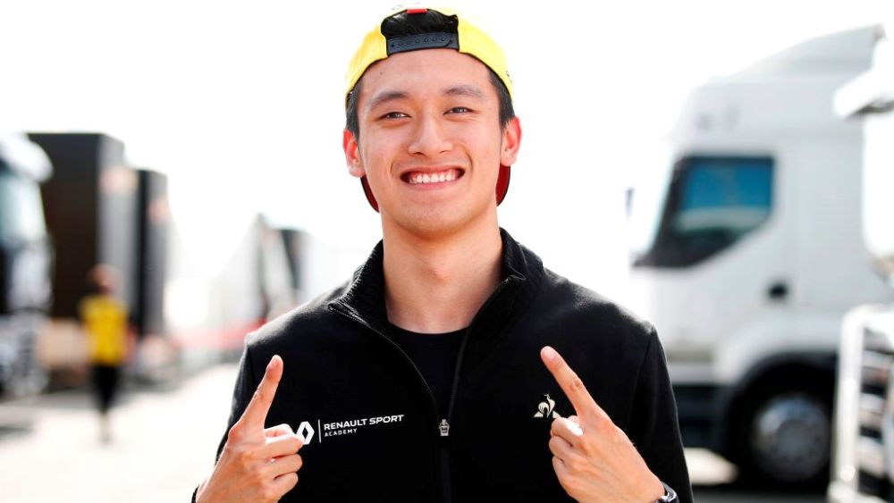 Zhou took his first F2 pole at Silverstone in 2019