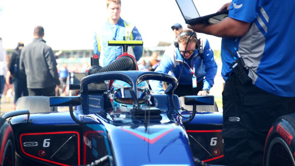 Sargeant has partnered up with Liam Lawson at Carlin for this season 