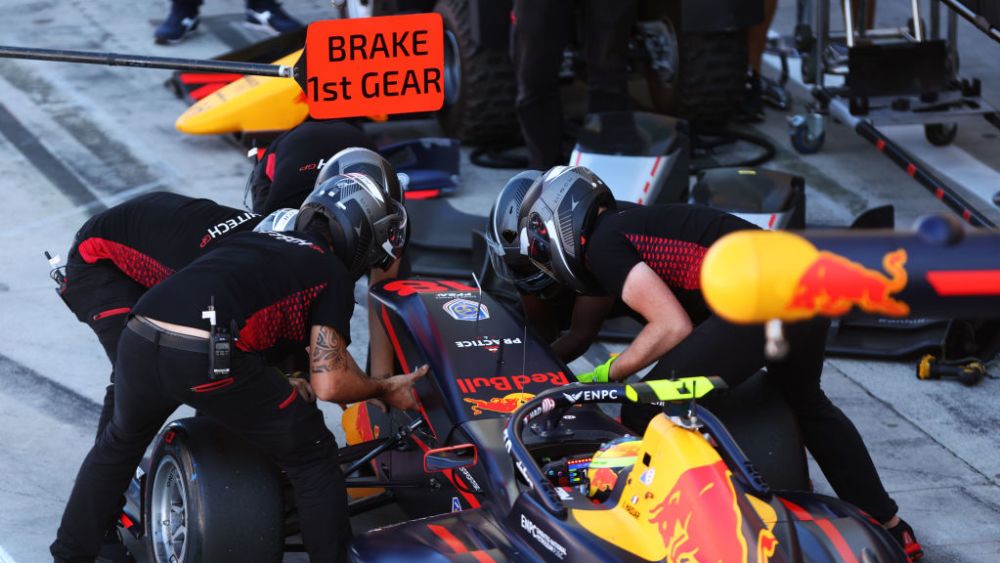 Hadjars F3 title hopes came to an end at Monza after a difficult final weekend