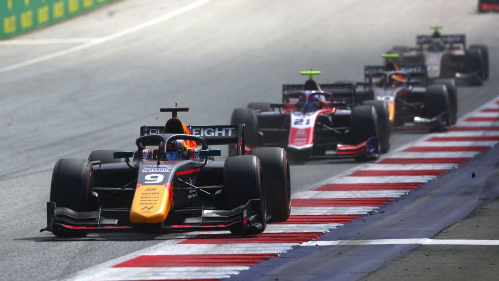 F2 - Richard Verschoor gets Spielberg redemption in frenetic final lap