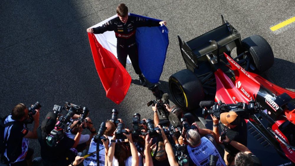 The eyes of the paddock are on the world of F2 throughout the year especially those who are fighting for a title