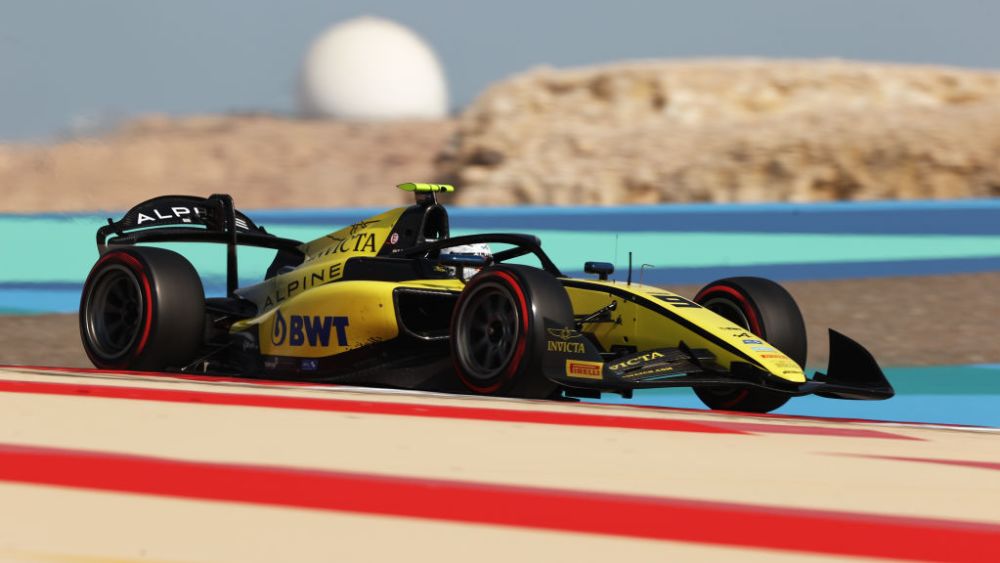 Invicta f1 online