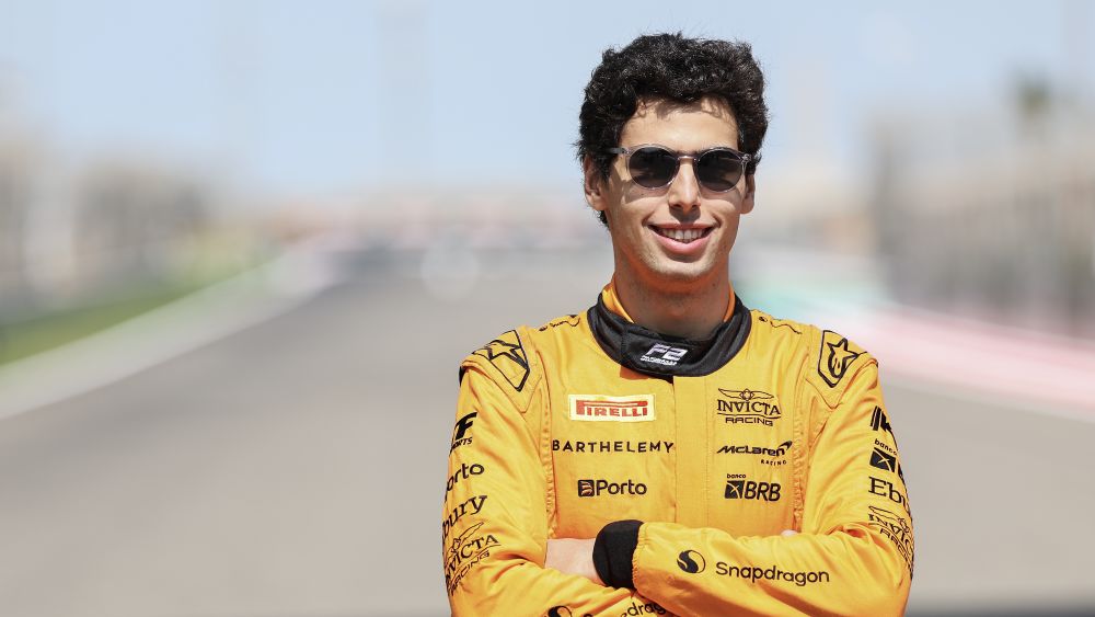 Bortoleto would rather a race suit too big than too small