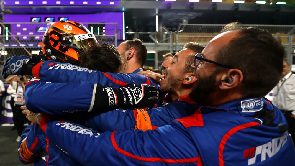 Verschoor consiguió la victoria en la carrera sprint para Trident