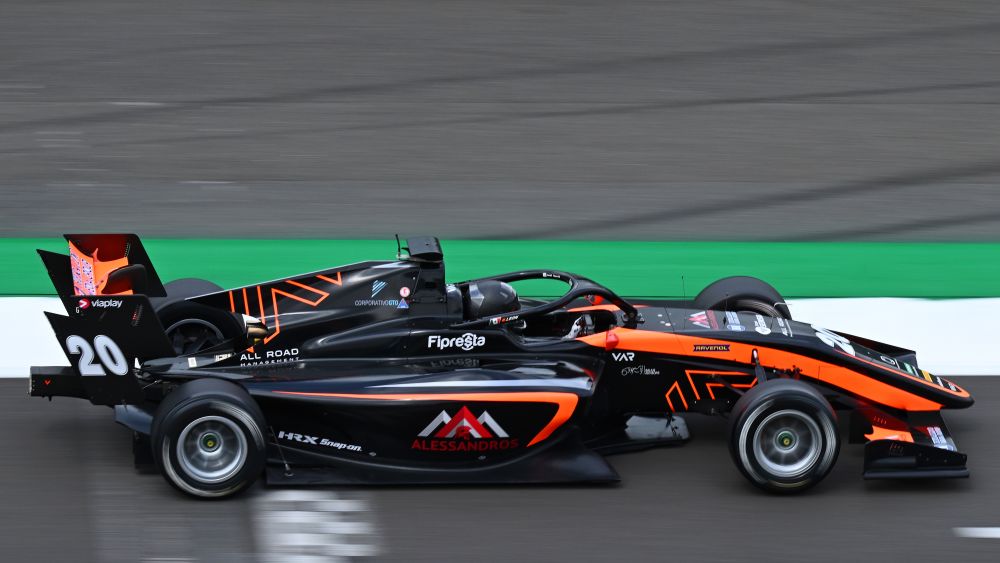 León will start from reverse grid pole for the Sprint Race