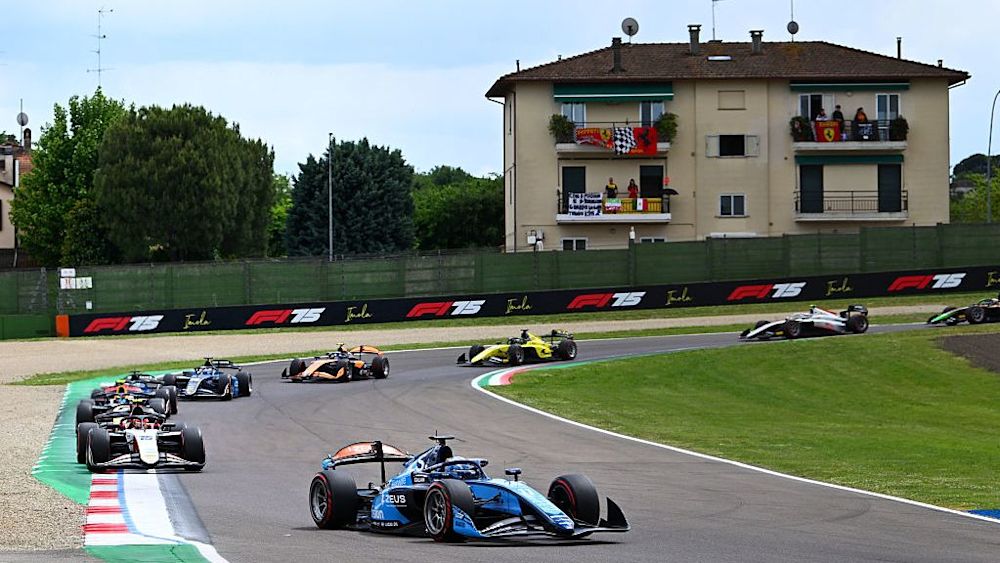 The DAMS Lucas Oil driver managed the gap to those behind to earn his first win of the season