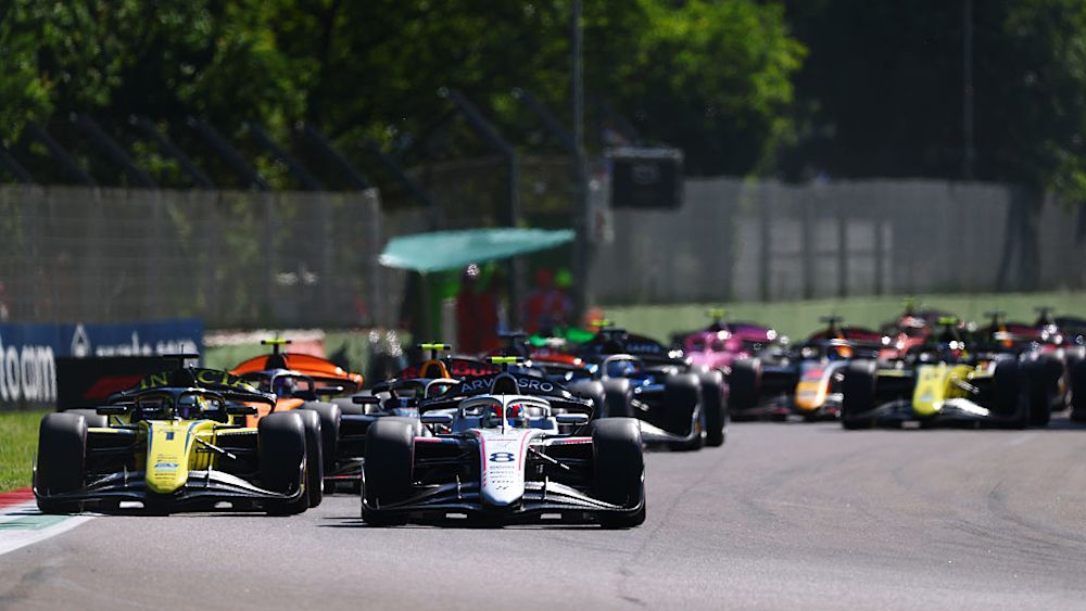 Beganovic mantuvo el liderato al inicio, pero perdió en la fase de paradas en boxes.