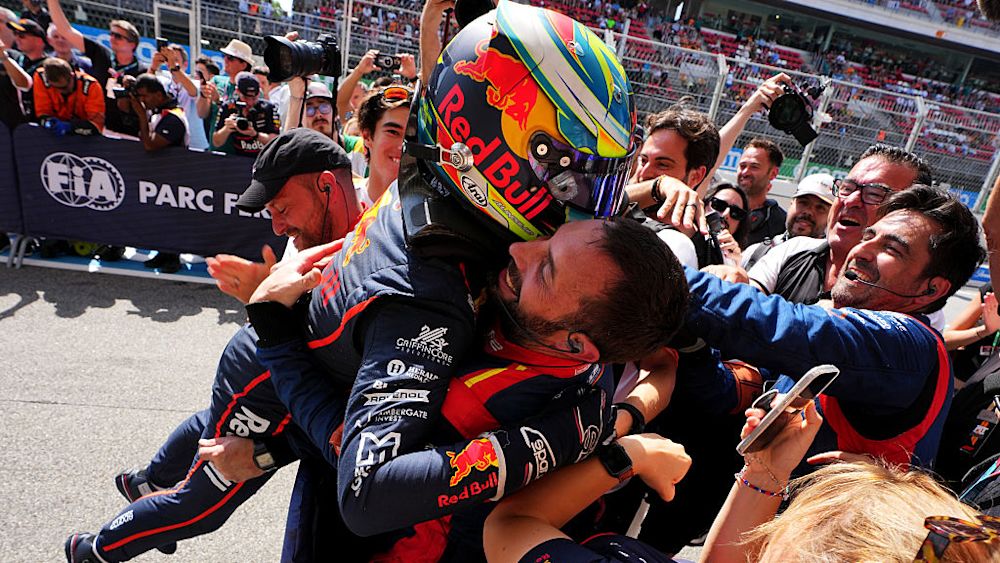 Lindblad celebrates with his Campos team after the win