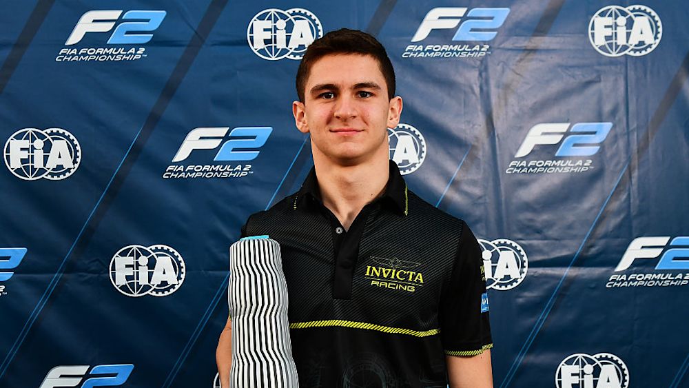 After Goethes penalty Fornaroli started the Feature Race from pole position