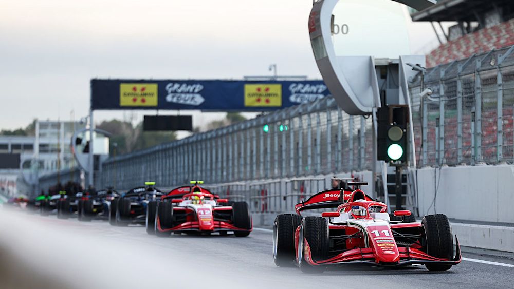 Sebastian Montoya leads the field onto track in Barcelona