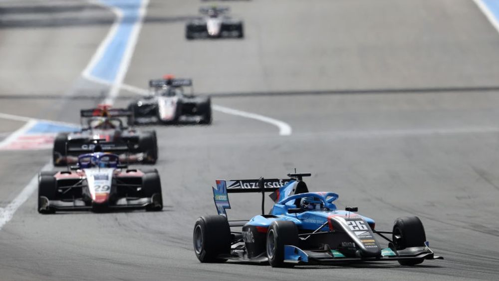 Williams made up two positions for 8th in the second race