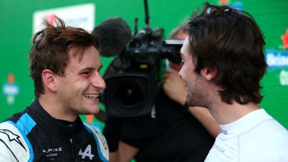 Novalak and Martins discovered that they have a similar taste in Netflix TV shows