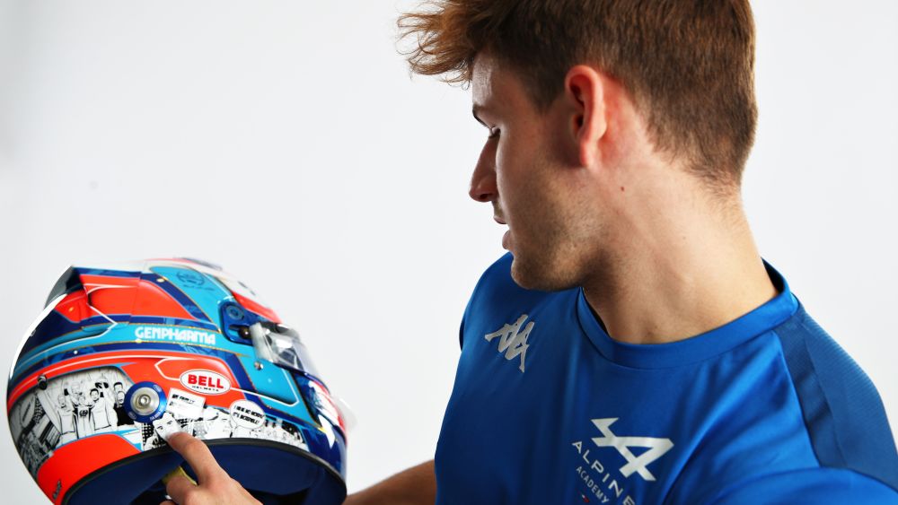 The story behind Martins' limited edition Bahrain helmet