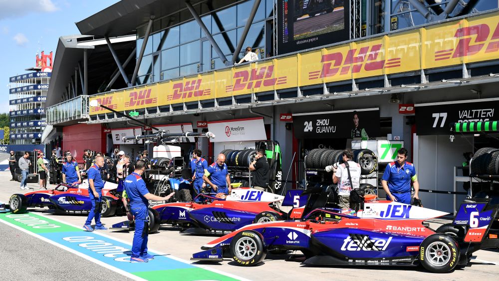 Trident kept their three cars in the pit lane later than the rest of their rivals