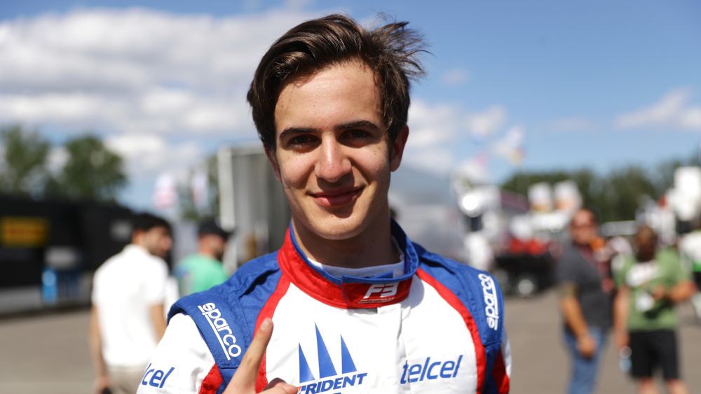 Ramos pipped Fornaroli to take his maiden F3 pole position by 0.053s 