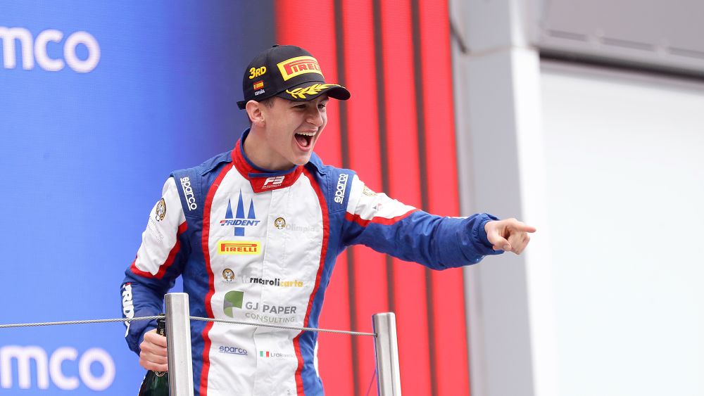 Fornaroli scored a valuable podium to put him back at the top of the Drivers Standings